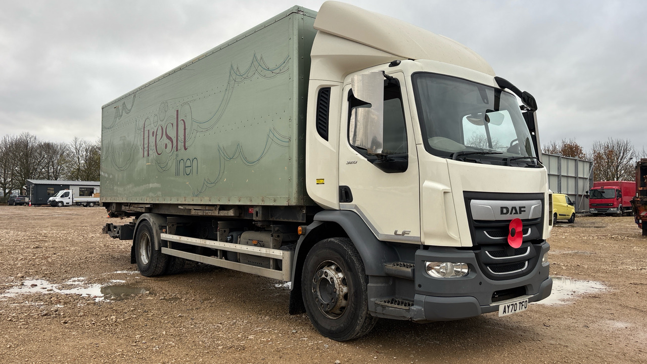DAF LF 320 - Грузовик с закрытым кузовом: фото 1 DAF LF 320 - Грузовик с закрытым кузовом: фото 1