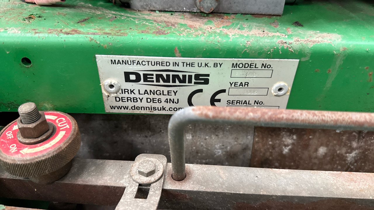 DENNIS FT510 PEDESTRIAN CYLINDER MOWER WITH 5K UNIT AND GRASS BOX - Строительное оборудование: фото 5 DENNIS FT510 PEDESTRIAN CYLINDER MOWER WITH 5K UNIT AND GRASS BOX - Строительное оборудование: фото 5
