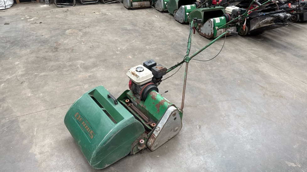 DENNIS FT510 PEDESTRIAN CYLINDER MOWER WITH 5K UNIT AND GRASS BOX - Строительное оборудование: фото 2 DENNIS FT510 PEDESTRIAN CYLINDER MOWER WITH 5K UNIT AND GRASS BOX - Строительное оборудование: фото 2