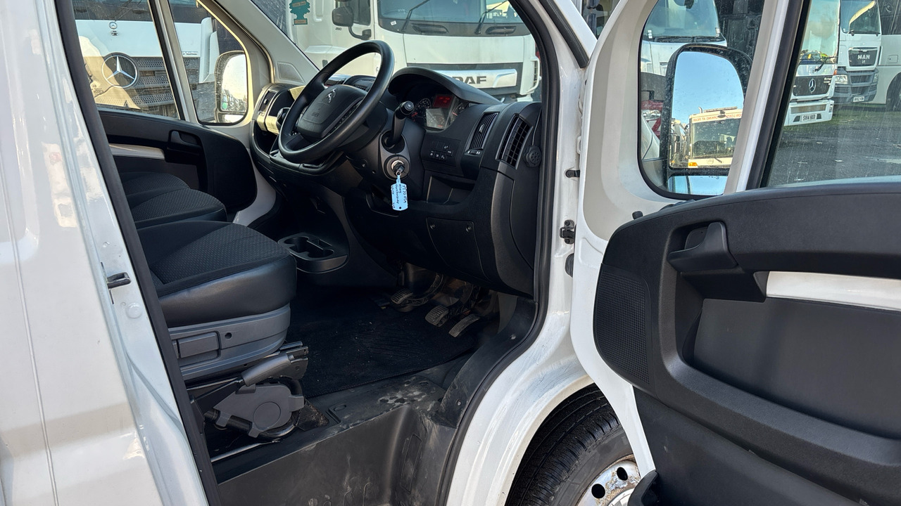 CITROEN RELAY 2.2 BlueHDi Curtainside 165ps - Другая техника: фото 5 CITROEN RELAY 2.2 BlueHDi Curtainside 165ps - Другая техника: фото 5