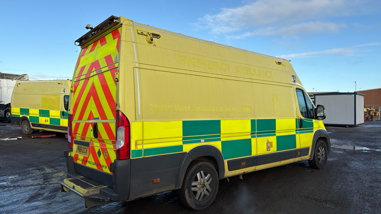 FIAT DUCATO 42 MULTIJET II - Машина скорой помощи: фото 4 FIAT DUCATO 42 MULTIJET II - Машина скорой помощи: фото 4