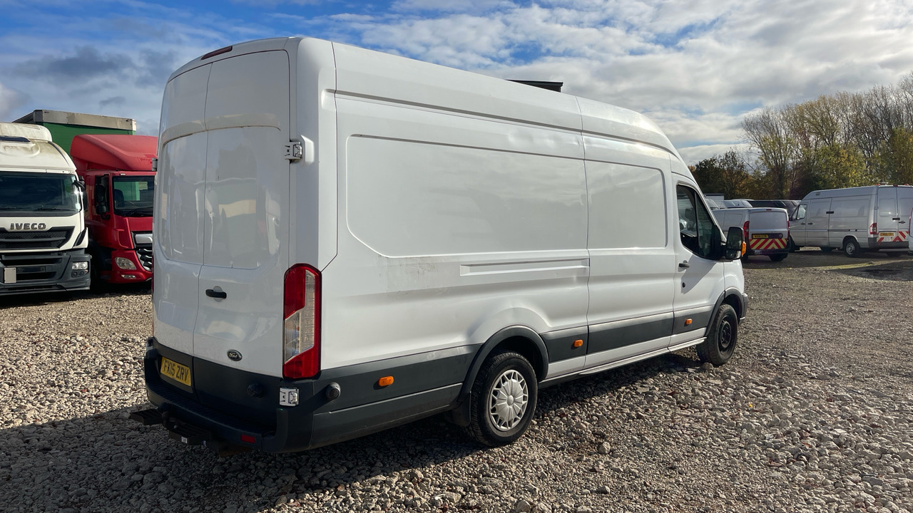 FORD TRANSIT 350 2.2 TDCI 125PS - Цельнометаллический фургон: фото 4 FORD TRANSIT 350 2.2 TDCI 125PS - Цельнометаллический фургон: фото 4