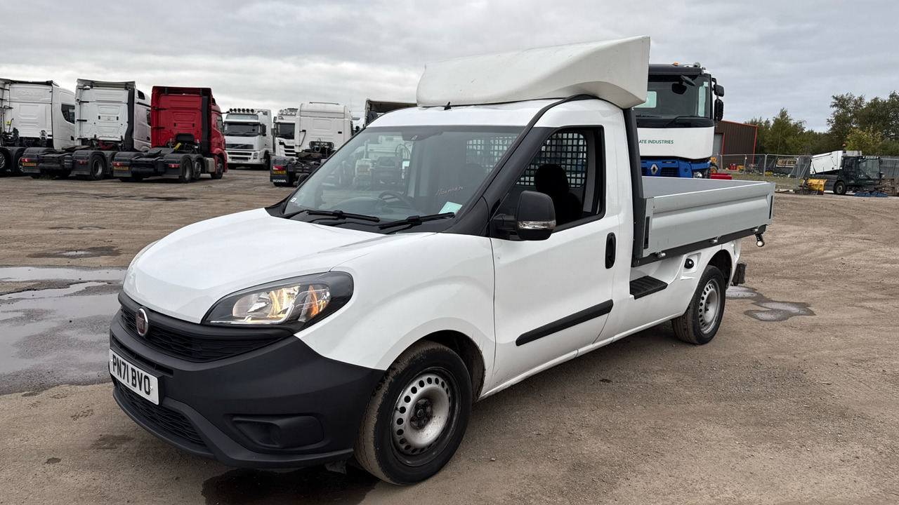 Fiat Doblo 16V II 1.6 MULTIJET - Малотоннажный бортовой грузовик: фото 2 Fiat Doblo 16V II 1.6 MULTIJET - Малотоннажный бортовой грузовик: фото 2