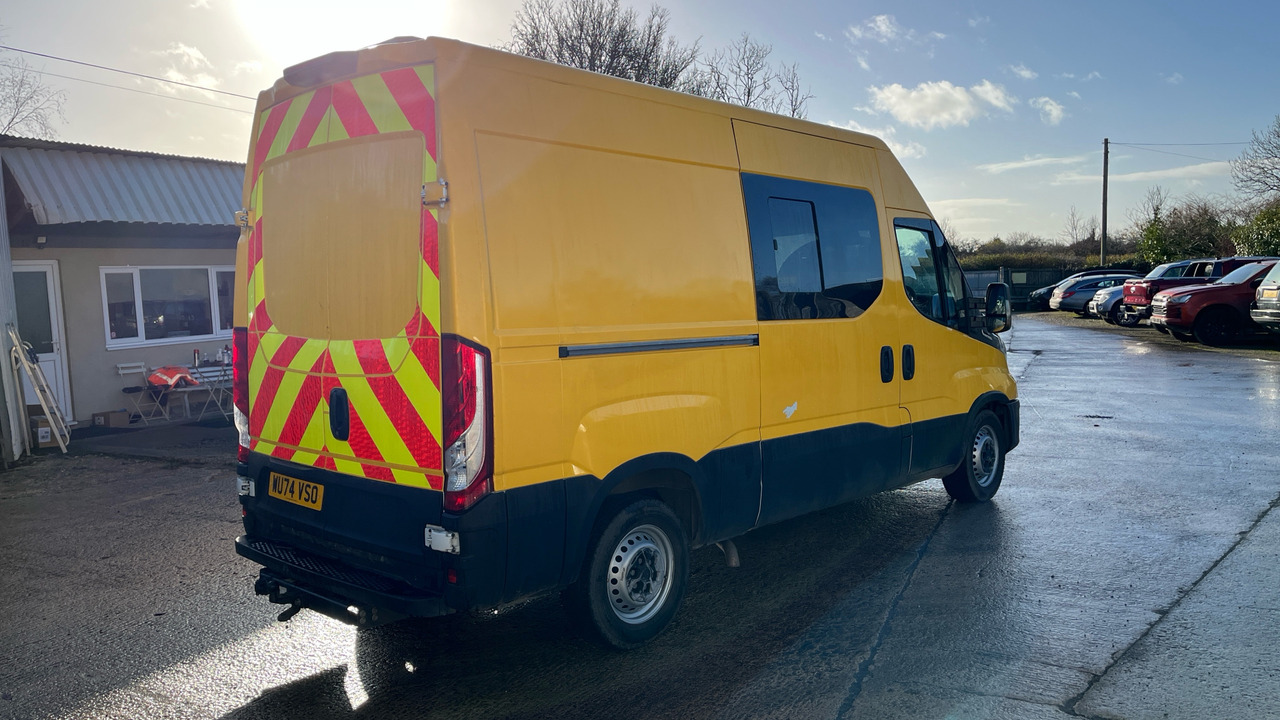 Iveco Daily 35-140 - Грузопассажирский фургон: фото 4 Iveco Daily 35-140 - Грузопассажирский фургон: фото 4