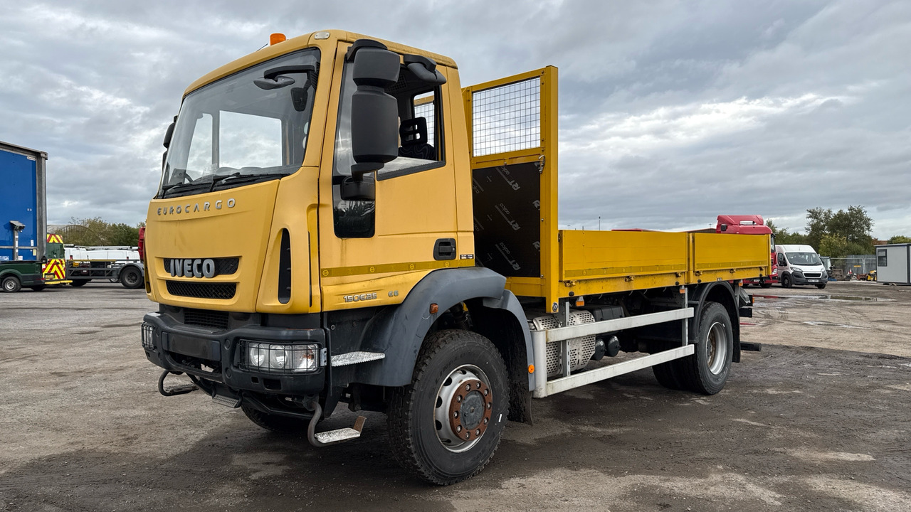 Iveco Eurocargo 150E25 - Грузовик бортовой/ Платформа: фото 2 Iveco Eurocargo 150E25 - Грузовик бортовой/ Платформа: фото 2