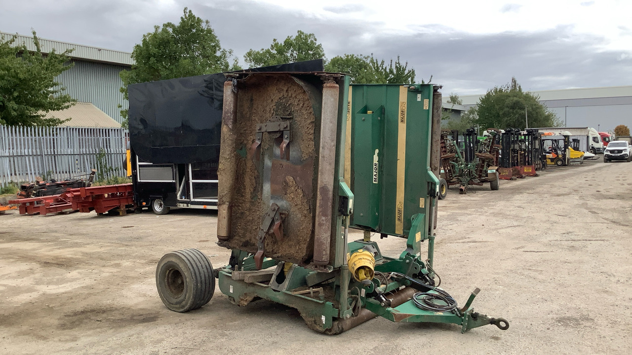 MAJOR 18000GR TRAILED FINISHING MOWER 13/441 - Строительное оборудование: фото 2 MAJOR 18000GR TRAILED FINISHING MOWER 13/441 - Строительное оборудование: фото 2