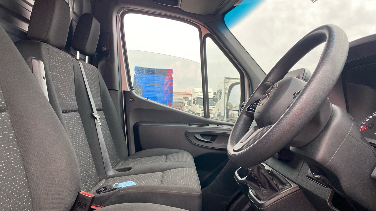 MERCEDES-BENZ SPRINTER 315 CDI - Цельнометаллический фургон: фото 5 MERCEDES-BENZ SPRINTER 315 CDI - Цельнометаллический фургон: фото 5