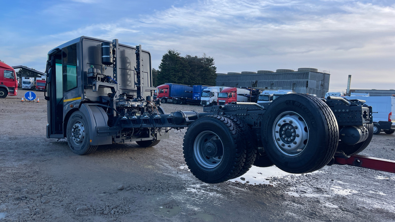 Mercedes-Benz Econic - Грузовик-шасси, Электрогрузовик: фото 4 Mercedes-Benz Econic - Грузовик-шасси, Электрогрузовик: фото 4