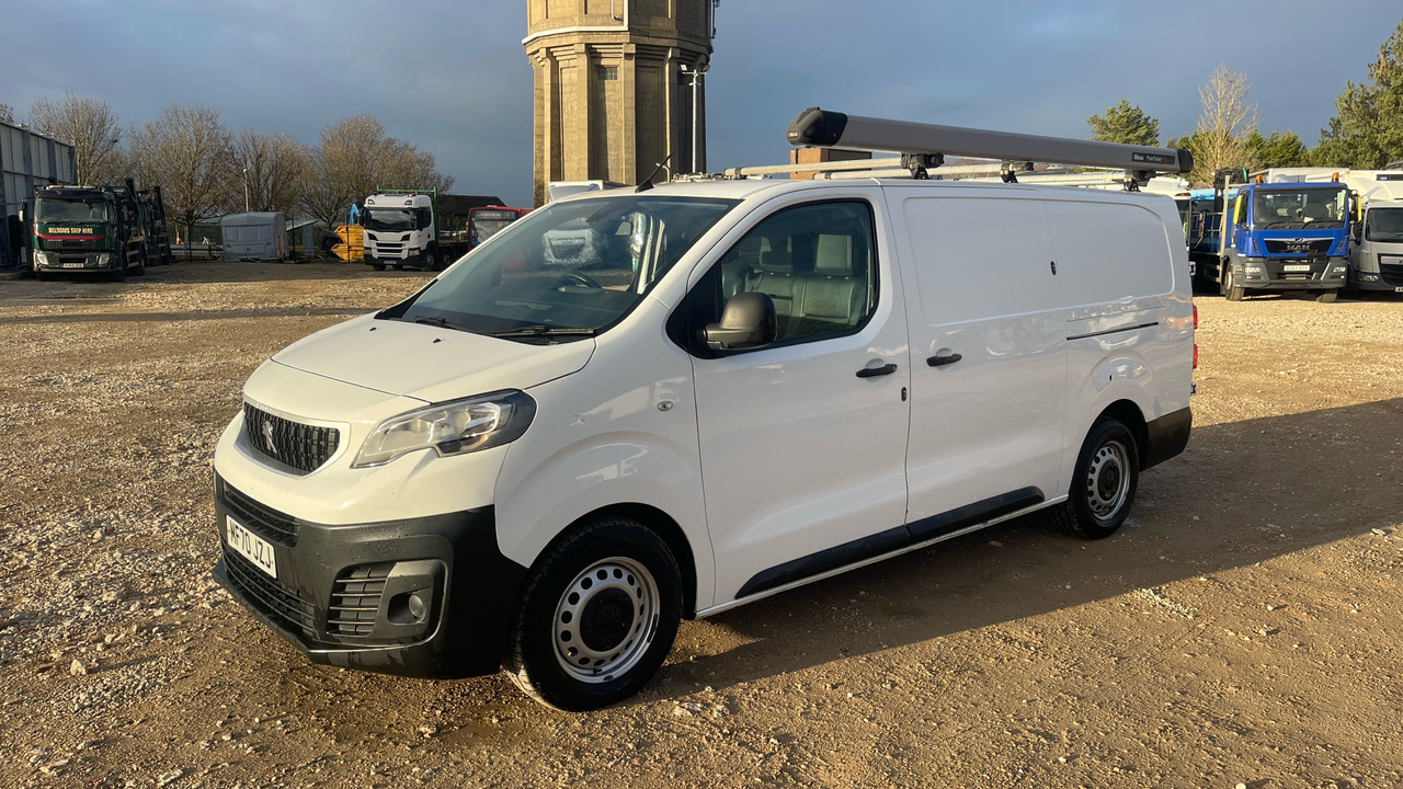 PEUGEOT EXPERT PROFESSIONAL 1.5 BLUEHDI - Цельнометаллический фургон: фото 2 PEUGEOT EXPERT PROFESSIONAL 1.5 BLUEHDI - Цельнометаллический фургон: фото 2