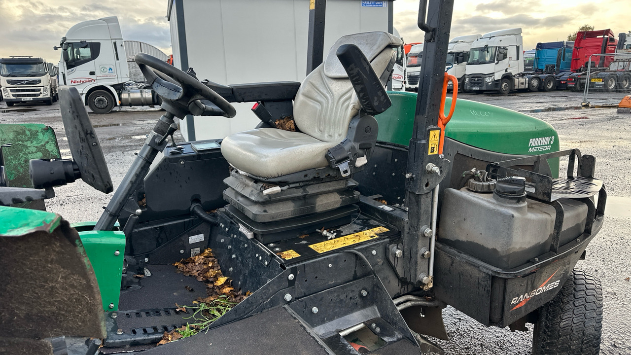 RANSOMES PARKWAY 3 METEOR - Газонокосилка: фото 5 RANSOMES PARKWAY 3 METEOR - Газонокосилка: фото 5