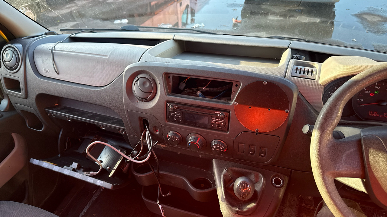 Машина скорой помощи RENAULT MASTER 150.39: фото 7