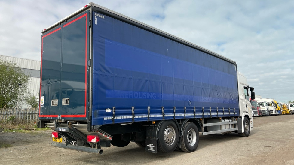 SCANIA G 320 EURO 6 - Тентованный грузовик: фото 4 SCANIA G 320 EURO 6 - Тентованный грузовик: фото 4
