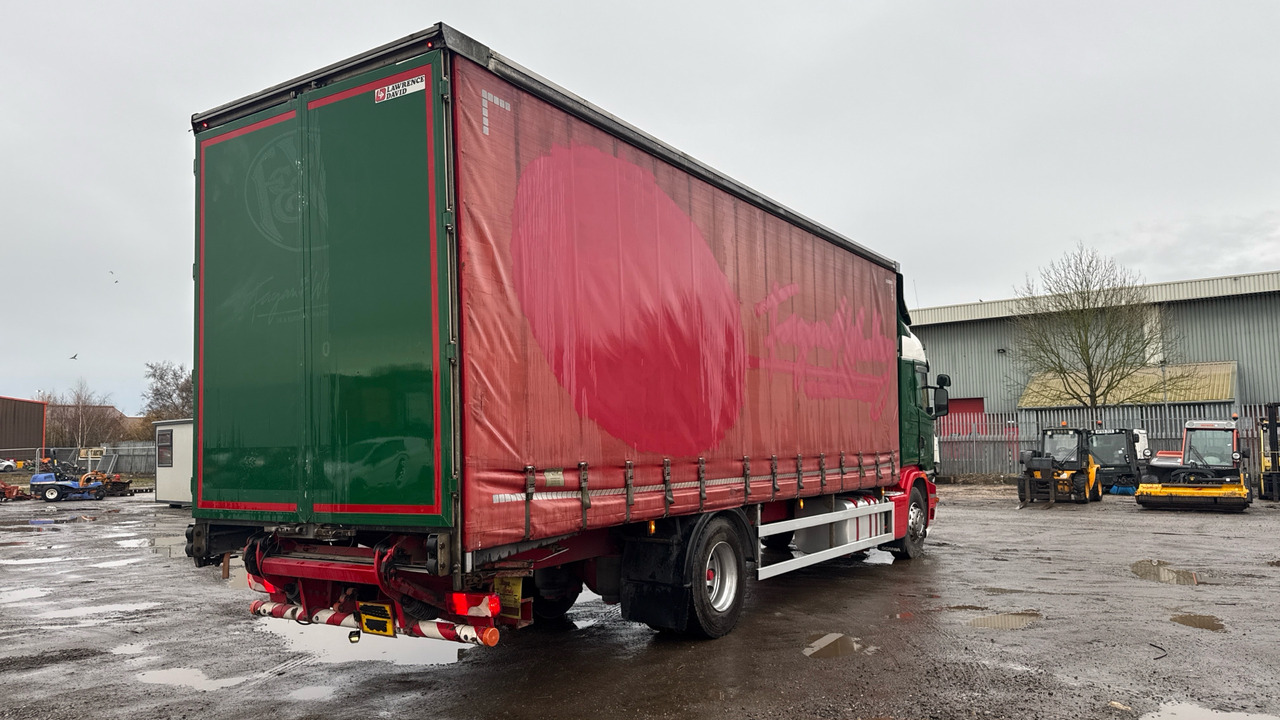 SCANIA G 320 - Тентованный грузовик: фото 4 SCANIA G 320 - Тентованный грузовик: фото 4