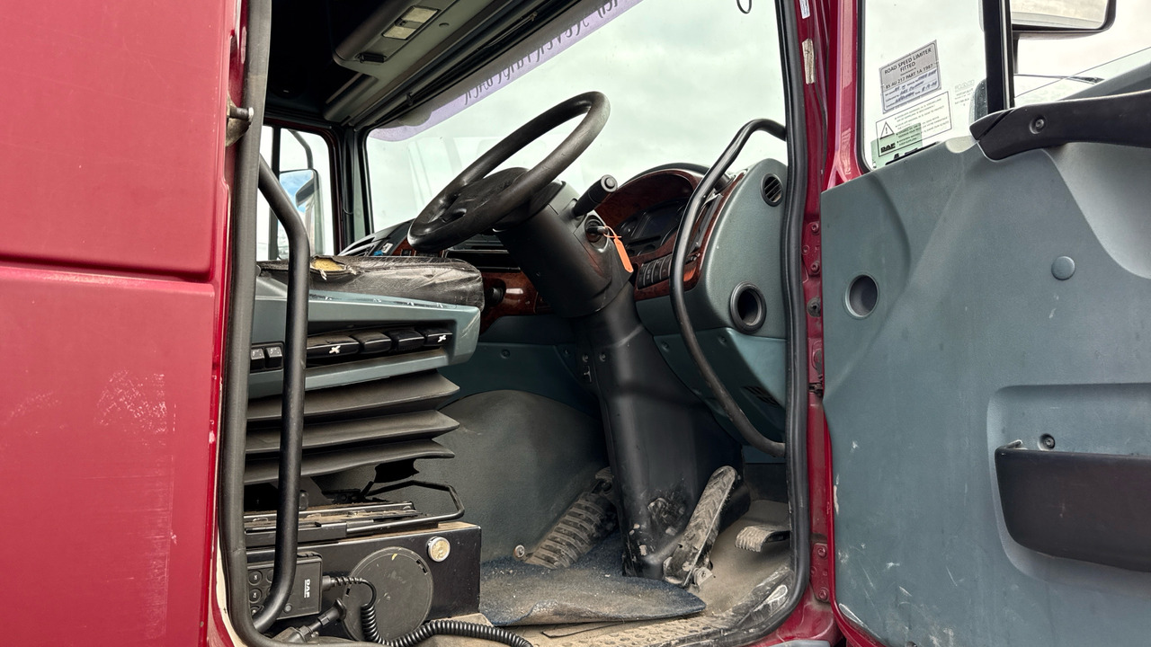 DAF XF 95.480 - Тягач: фото 5 DAF XF 95.480 - Тягач: фото 5