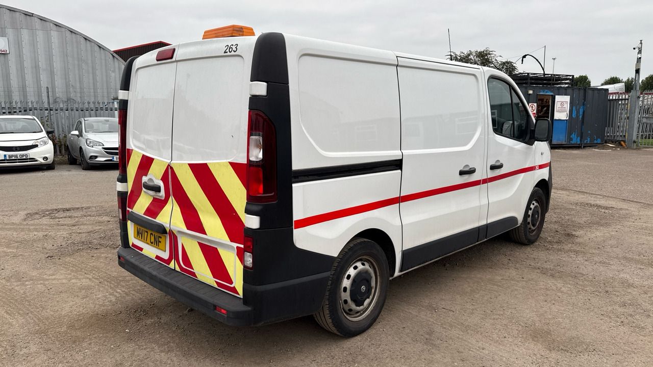 VAUXHALL VIVARO 2700 1.6CDTI 125PS - Легковой фургон: фото 4 VAUXHALL VIVARO 2700 1.6CDTI 125PS - Легковой фургон: фото 4