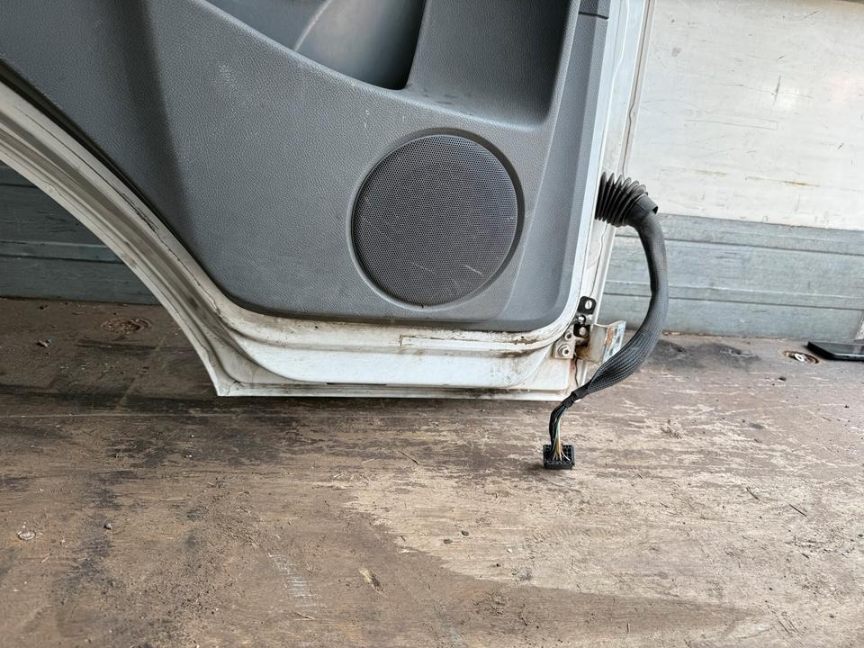 Mercedes Atego 2 Fahrertür Weiße Spiegel Innenverkleidung LN 72 - Дверь и запчасти для Грузовиков: фото 5 Mercedes Atego 2 Fahrertür Weiße Spiegel Innenverkleidung LN 72 - Дверь и запчасти для Грузовиков: фото 5