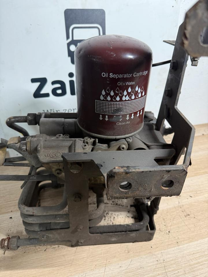 Mercedes KNORR-BREMSE LufttrocknerA0014465564 K138265 - Принадлежность тормозной системы для Грузовиков: фото 4 Mercedes KNORR-BREMSE LufttrocknerA0014465564 K138265 - Принадлежность тормозной системы для Грузовиков: фото 4