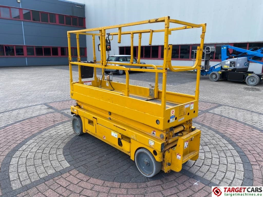Haulotte Compact 8 Electric Scissor Work Lift 818cm - Ножничный подъемник: фото 4 Haulotte Compact 8 Electric Scissor Work Lift 818cm - Ножничный подъемник: фото 4