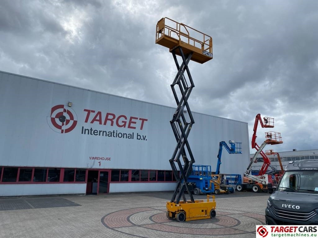 JCB S2632E Electric Scissor Work Lift 1010cm в лизинг JCB S2632E Electric Scissor Work Lift 1010cm: фото 6 JCB S2632E Electric Scissor Work Lift 1010cm в лизинг JCB S2632E Electric Scissor Work Lift 1010cm: фото 6