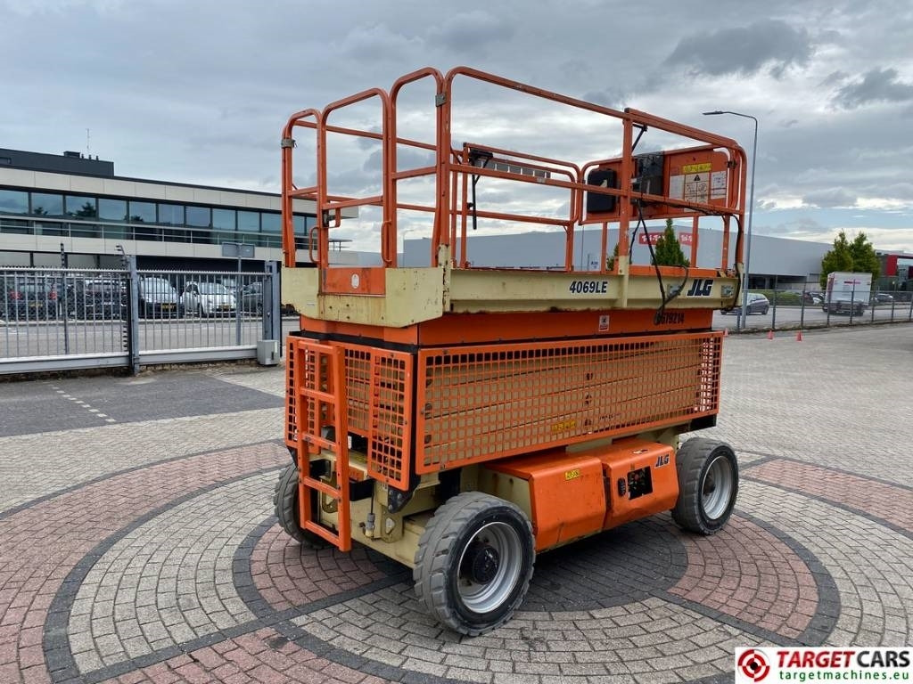 JLG 4069LE Electric Scissor Work Lift 1419cm - Ножничный подъемник: фото 3 JLG 4069LE Electric Scissor Work Lift 1419cm - Ножничный подъемник: фото 3