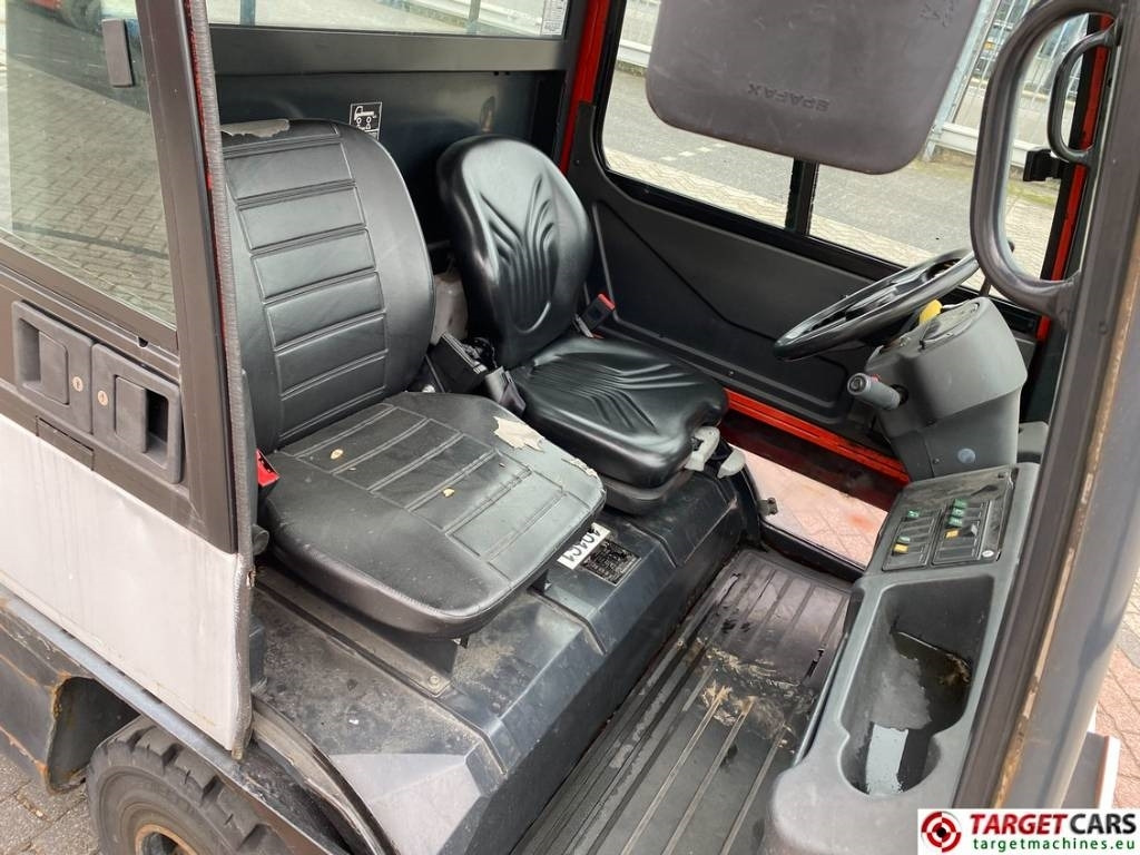 Коммунальный трактор Linde P250 Tow Tug Truck Tractor Electric 80V Max 25T: фото 12 Коммунальный трактор Linde P250 Tow Tug Truck Tractor Electric 80V Max 25T: фото 12