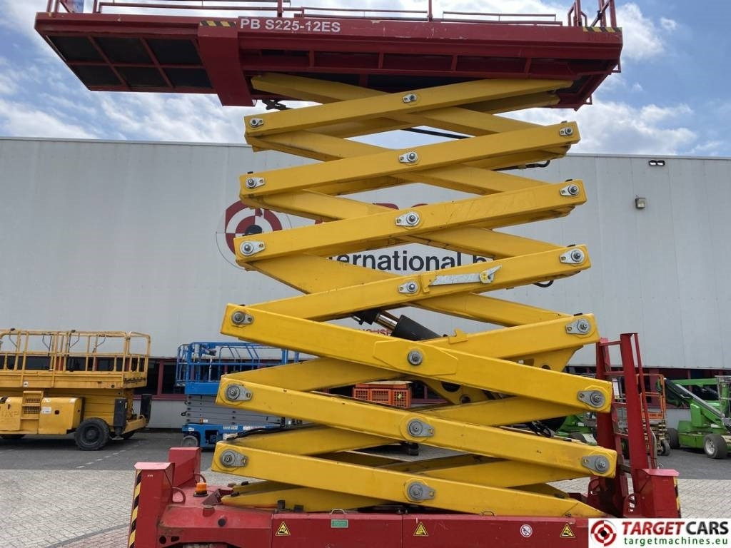 Ножничный подъемник PB-Lift S225-12ES Electric Scissor Work Lift 2250cm: фото 42 Ножничный подъемник PB-Lift S225-12ES Electric Scissor Work Lift 2250cm: фото 42