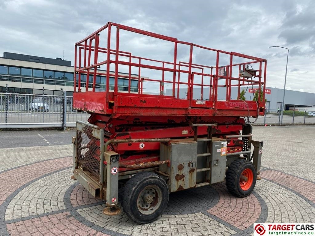 SkyJack SJ8841RT Diesel 4x4 Scissor Work Lift 1430cm  - Ножничный подъемник: фото 3 SkyJack SJ8841RT Diesel 4x4 Scissor Work Lift 1430cm  - Ножничный подъемник: фото 3