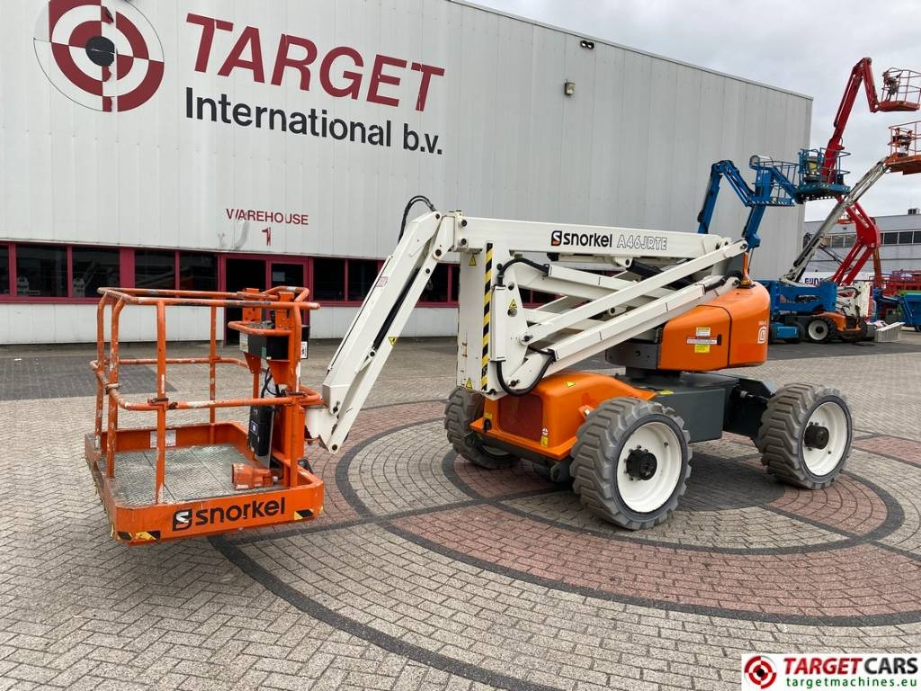 Snorkel A46JRTE Lithium LI-ION Articulated BoomLift 1630cm - Коленчатый подъемник: фото 1 Snorkel A46JRTE Lithium LI-ION Articulated BoomLift 1630cm - Коленчатый подъемник: фото 1