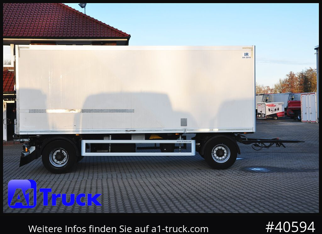 Прицеп-фургон KRONE Koffer ISO, stark isoliert ehemaliger Kühlkoffer, Aluboden: фото 9 Прицеп-фургон KRONE Koffer ISO, stark isoliert ehemaliger Kühlkoffer, Aluboden: фото 9