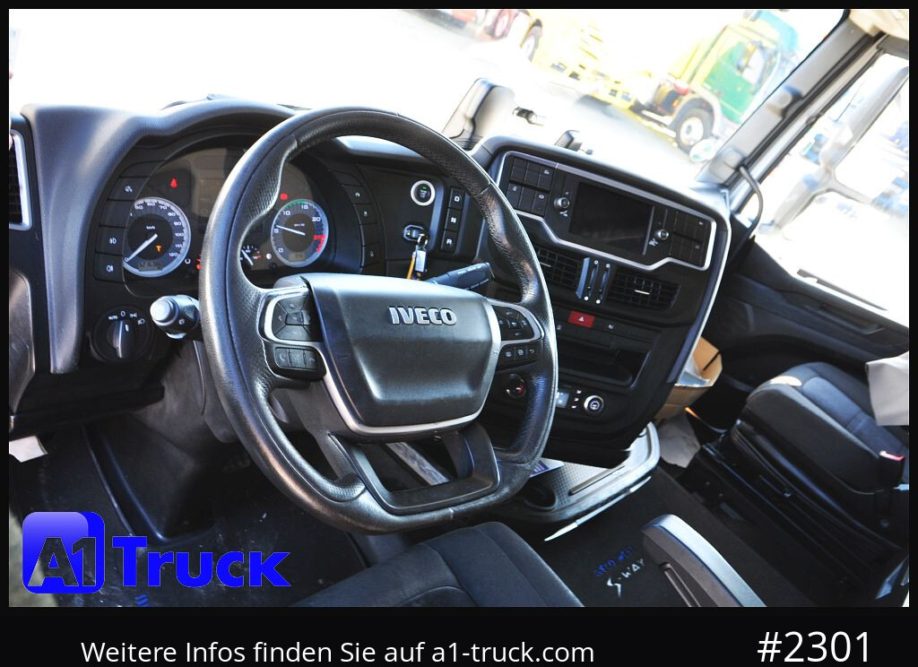 Фото интерьера 1: Тягач IVECO AS 440/460 Stralis, Retarder, LNG, Gas,