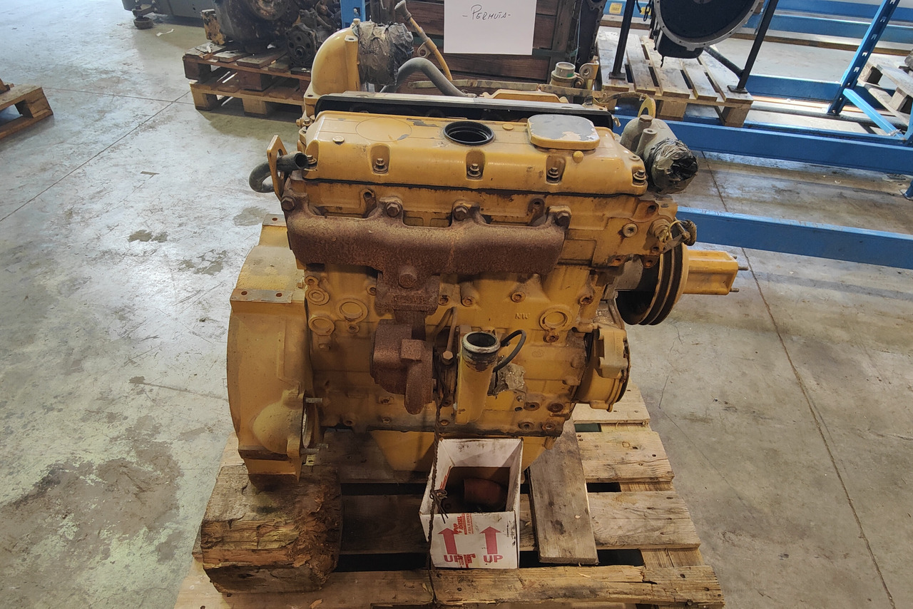 Caterpillar 3054E Motore 3054E - Двигатель и запчасти для Строительной техники: фото 1 Caterpillar 3054E Motore 3054E - Двигатель и запчасти для Строительной техники: фото 1