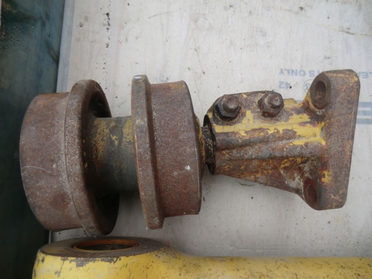 Caterpillar 963D RULLI SUPERIORI HEAVY-DUTY, SYSTEM ONE - Опорный каток для Строительной техники: фото 1 Caterpillar 963D RULLI SUPERIORI HEAVY-DUTY, SYSTEM ONE - Опорный каток для Строительной техники: фото 1