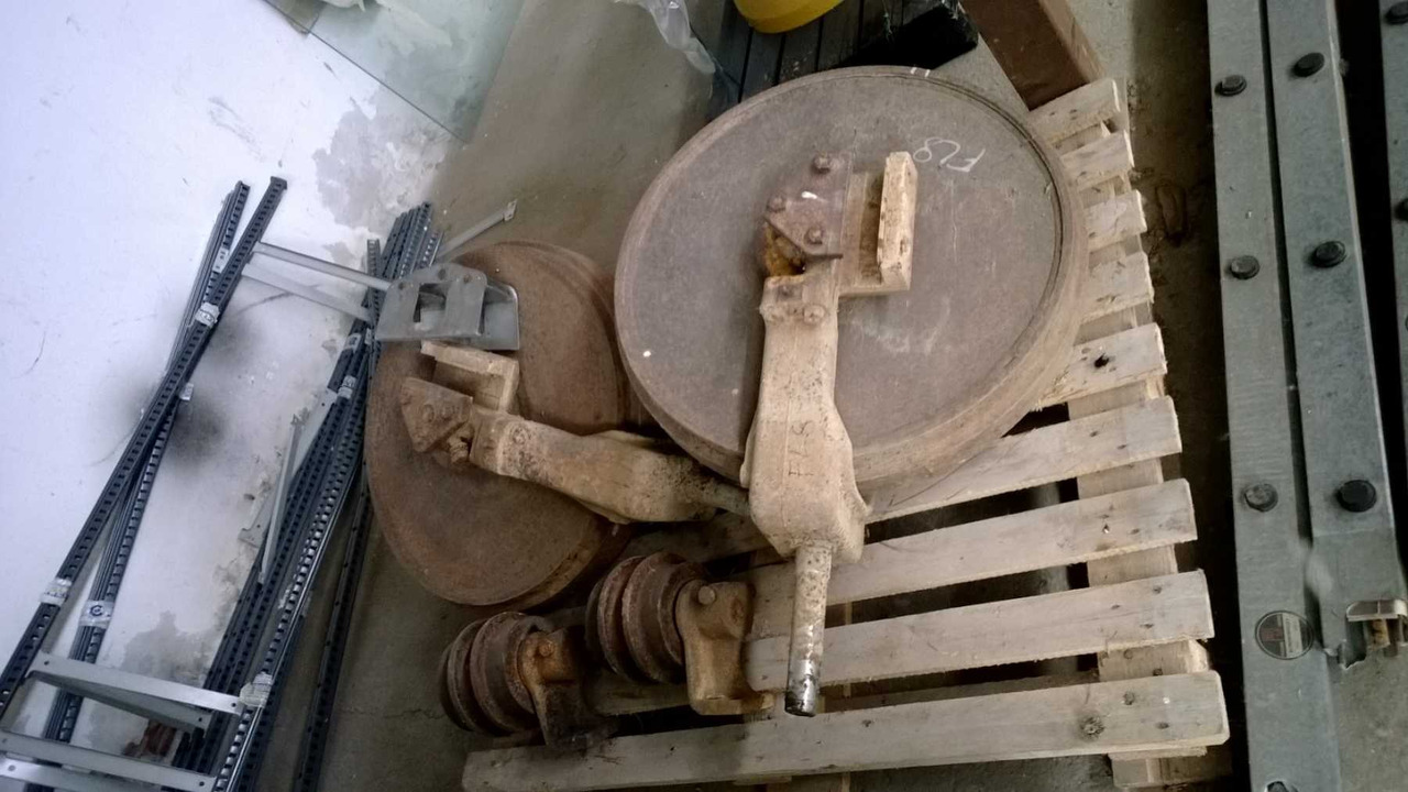 FIAT ALLIS FL8 2 RUOTE FOLLE - Запчасти ходовой части для Строительной техники: фото 1 FIAT ALLIS FL8 2 RUOTE FOLLE - Запчасти ходовой части для Строительной техники: фото 1