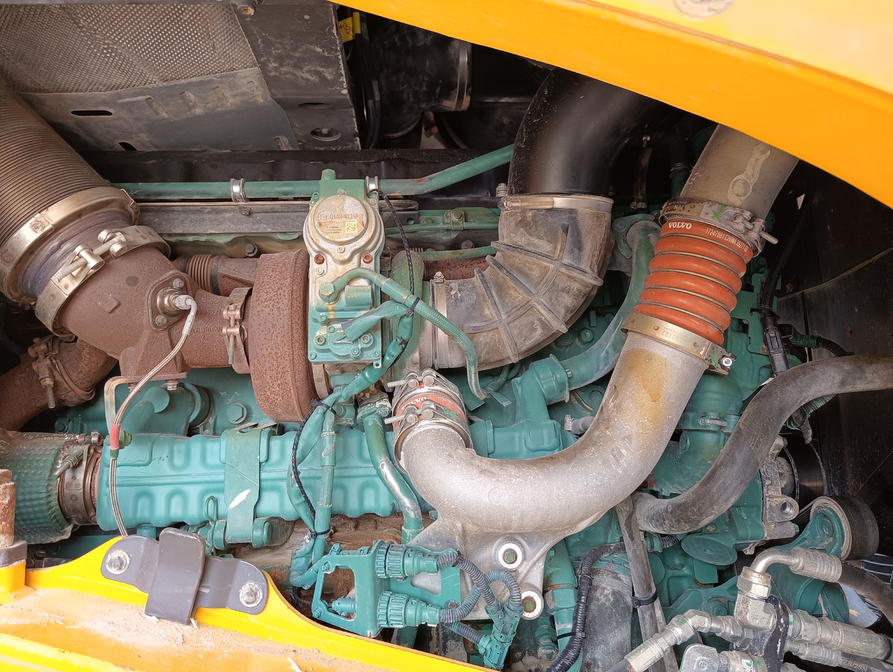 VOLVO L150H - Колёсный погрузчик: фото 4 VOLVO L150H - Колёсный погрузчик: фото 4