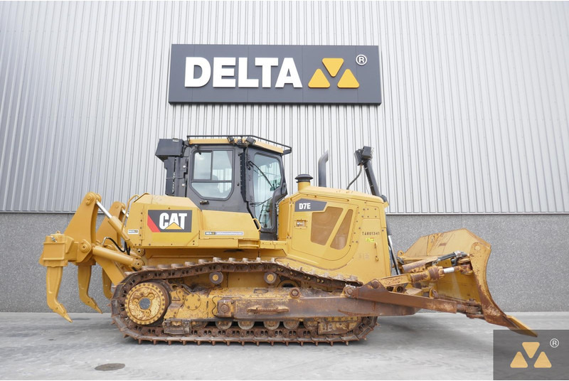 Caterpillar D7E - Бульдозер: фото 2 Caterpillar D7E - Бульдозер: фото 2