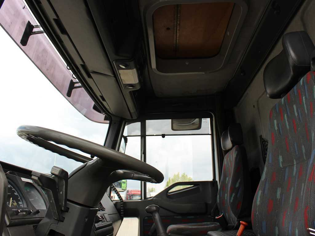 Тентованный грузовик Iveco EUROCARGO ML 120 E, EURO 3, SLEEPING BODY, HYDRAULIC FRONT: фото 8 Тентованный грузовик Iveco EUROCARGO ML 120 E, EURO 3, SLEEPING BODY, HYDRAULIC FRONT: фото 8