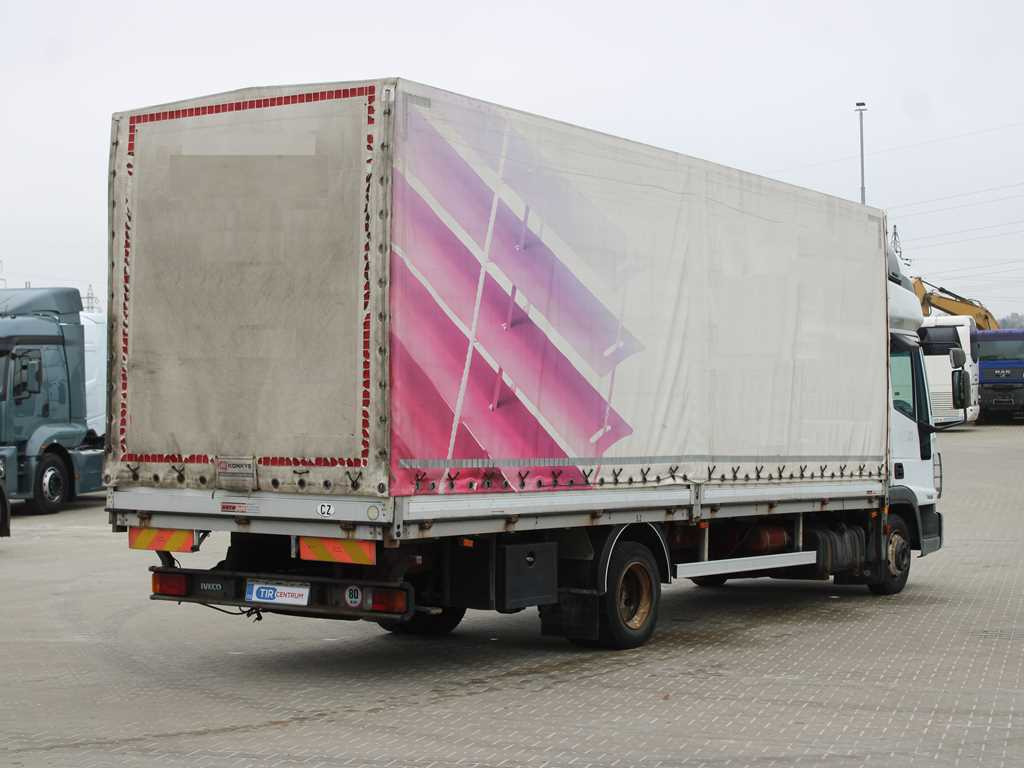 Iveco EUROCARGO ML 75 E 15, EURO 3, SLEEPING BODY - Тентованный грузовик: фото 4 Iveco EUROCARGO ML 75 E 15, EURO 3, SLEEPING BODY - Тентованный грузовик: фото 4