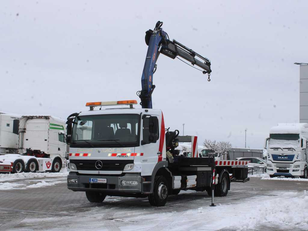 Mercedes-Benz ATEGO 1222 L, HYDRAULIC ARM HCS CENTRUM 13.5 SP, WINCH, EURO 5 - Грузовик бортовой/ Платформа, Автоманипулятор: фото 1 Mercedes-Benz ATEGO 1222 L, HYDRAULIC ARM HCS CENTRUM 13.5 SP, WINCH, EURO 5 - Грузовик бортовой/ Платформа, Автоманипулятор: фото 1