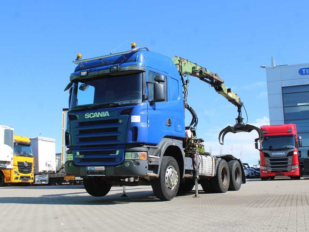 Scania R420, 6x4, EURO 3, HYDRAULIC ARM LOGLIFT F135ZT94A, LIGHTS - Тягач: фото 1 Scania R420, 6x4, EURO 3, HYDRAULIC ARM LOGLIFT F135ZT94A, LIGHTS - Тягач: фото 1