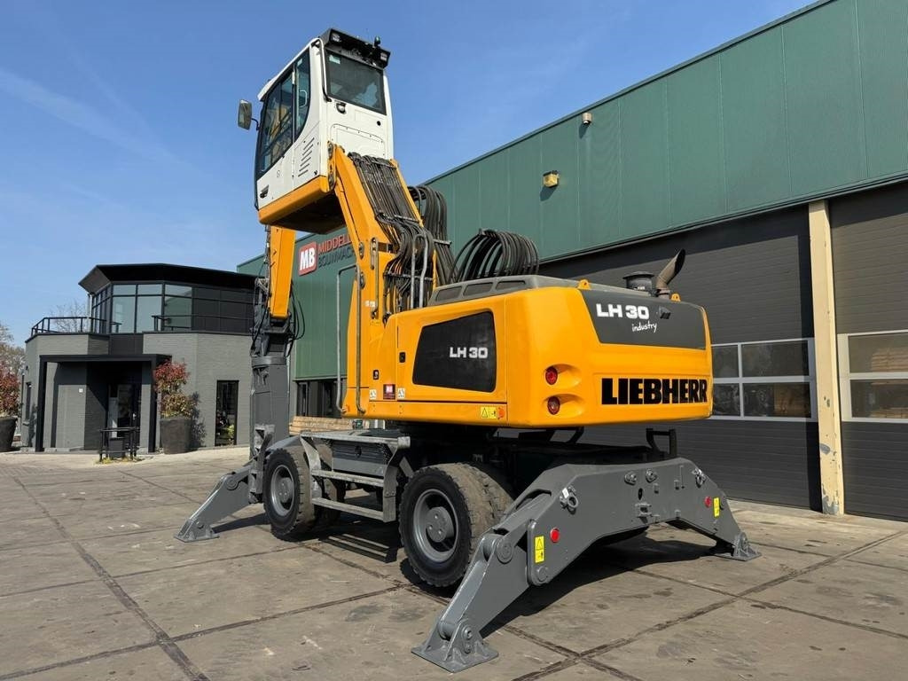 Liebherr LH 30 M - Перегружатель: фото 3 Liebherr LH 30 M - Перегружатель: фото 3
