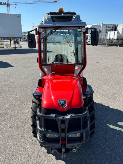 Antonio Carraro SRX 5800 TORA REDCAB, YANMAR; RADIO; KLIMA; RevGuide - Трактор: фото 2 Antonio Carraro SRX 5800 TORA REDCAB, YANMAR; RADIO; KLIMA; RevGuide - Трактор: фото 2