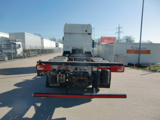 DAF XF 480 FAR BDF SSC Euro 6 Liftachse, Retarder - Грузовик-контейнеровоз/ Сменный кузов: фото 5 DAF XF 480 FAR BDF SSC Euro 6 Liftachse, Retarder - Грузовик-контейнеровоз/ Сменный кузов: фото 5