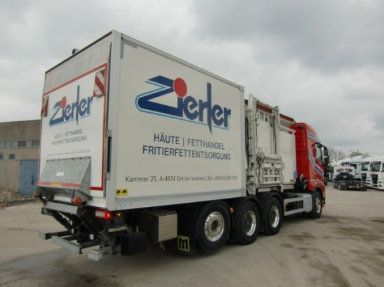 Грузовик Volvo FH 500 8X4*4 Euro 6, Retarder, Tierkörpertransport Voll Luft: фото 6