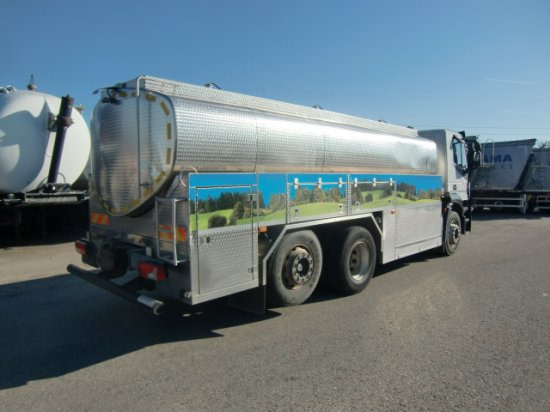 Iveco Stralis AD 260 SYS Milchtankwagen, Tankaufbau, ,Lenkachse + Liftachse, Retarder, 3 Kammern zu 5300l - Грузовик-цистерна: фото 4 Iveco Stralis AD 260 SYS Milchtankwagen, Tankaufbau, ,Lenkachse + Liftachse, Retarder, 3 Kammern zu 5300l - Грузовик-цистерна: фото 4