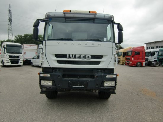 Iveco Trakker KPFC1/2A4_85_1313 Palfinger PK 16502 - Самосвал, Автоманипулятор: фото 2 Iveco Trakker KPFC1/2A4_85_1313 Palfinger PK 16502 - Самосвал, Автоманипулятор: фото 2
