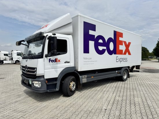 Mercedes-Benz Atego 1224 Koffer mit Hebebühne - Грузовик с закрытым кузовом: фото 1 Mercedes-Benz Atego 1224 Koffer mit Hebebühne - Грузовик с закрытым кузовом: фото 1