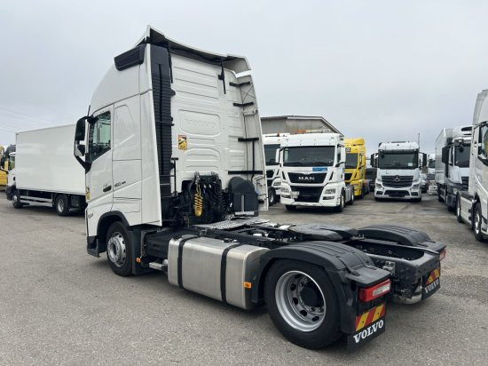 Volvo FH 460 E6, Low Deck , I Save I-Shift, Standklima - Тягач: фото 4 Volvo FH 460 E6, Low Deck , I Save I-Shift, Standklima - Тягач: фото 4