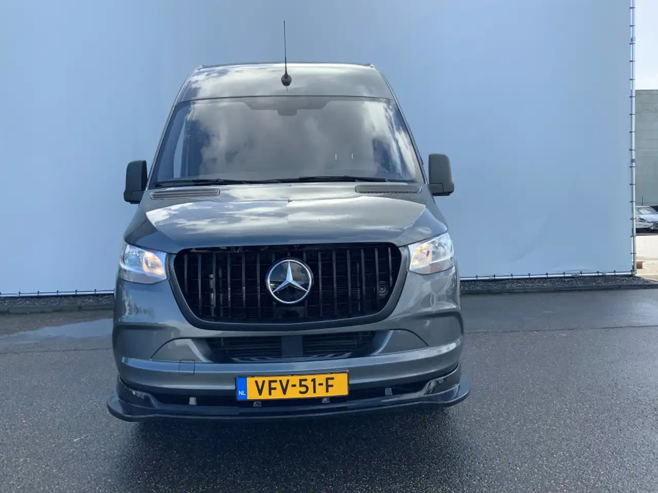 Mercedes-Benz Sprinter 319 3.0 CDI Autom.L2H2 Airco Cruise 3 Zits MBux 10 - Цельнометаллический фургон: фото 2 Mercedes-Benz Sprinter 319 3.0 CDI Autom.L2H2 Airco Cruise 3 Zits MBux 10 - Цельнометаллический фургон: фото 2