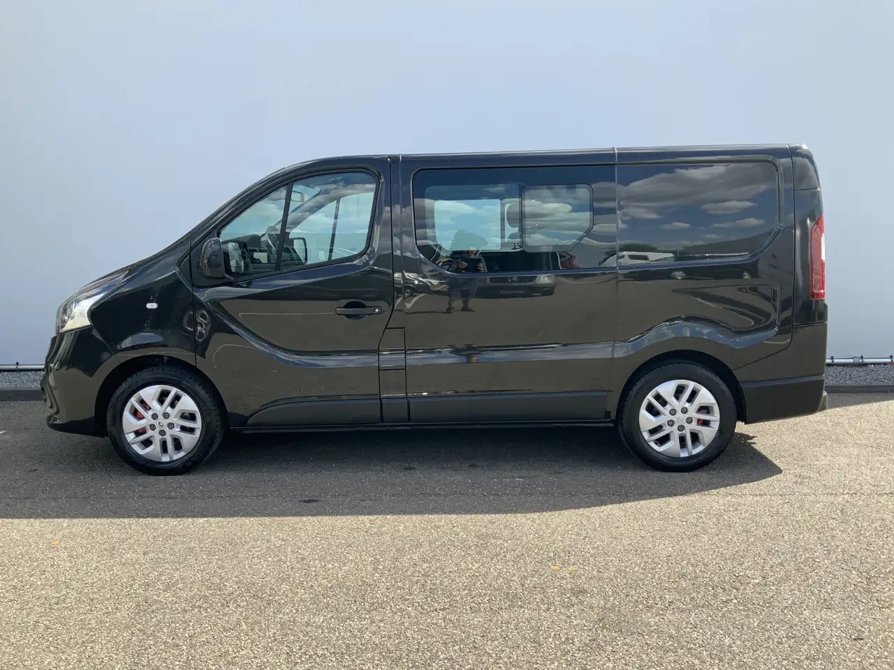 Renault Trafic 1.6 dCi T27 L1H1 Dub Cab Airco Cruise 6 Zits Alu V - Грузопассажирский фургон: фото 3 Renault Trafic 1.6 dCi T27 L1H1 Dub Cab Airco Cruise 6 Zits Alu V - Грузопассажирский фургон: фото 3
