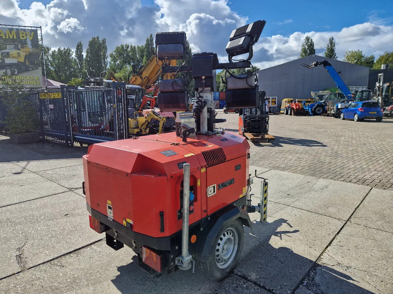 Tower Light VB9 mobiele lichtmast 9m. hoog - Осветительная мачта: фото 5 Tower Light VB9 mobiele lichtmast 9m. hoog - Осветительная мачта: фото 5